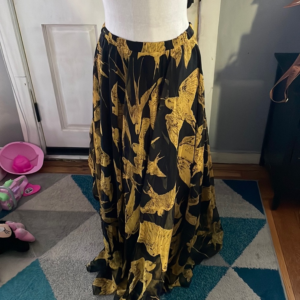 Chic-Wish Blue & Gold Full A-Like Skirt w/ Gold Sparrow Print